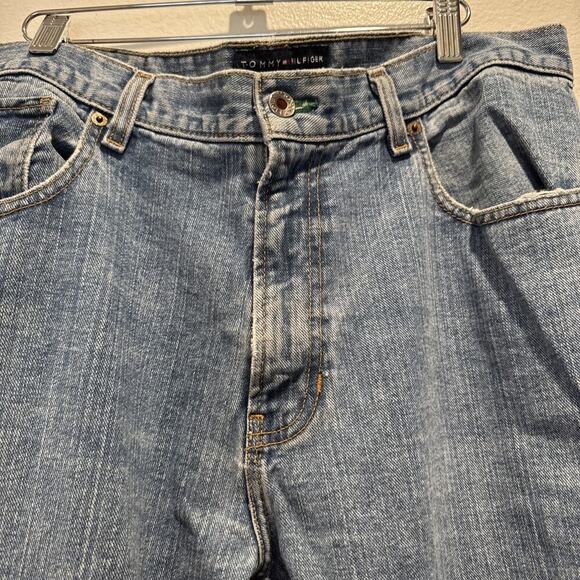 Tommy Hilfiger Jeans Size 34 X 32 Relaxed Fit Denim - Picture 4 of 11